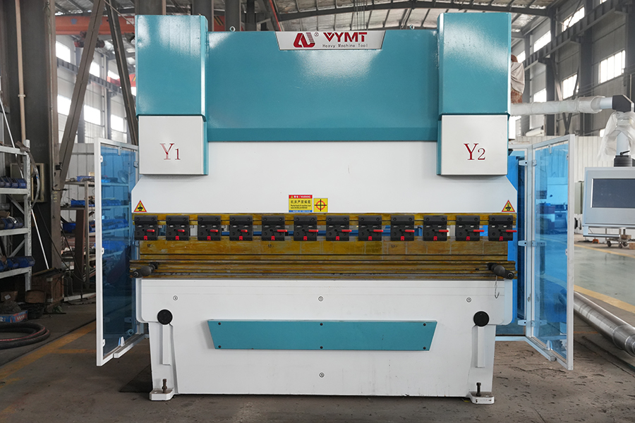 Ano ang papel ng CNC hydraulic shearing machine back gauge system, at paano ito mapapabuti ang pag -uulit ng pagputol?